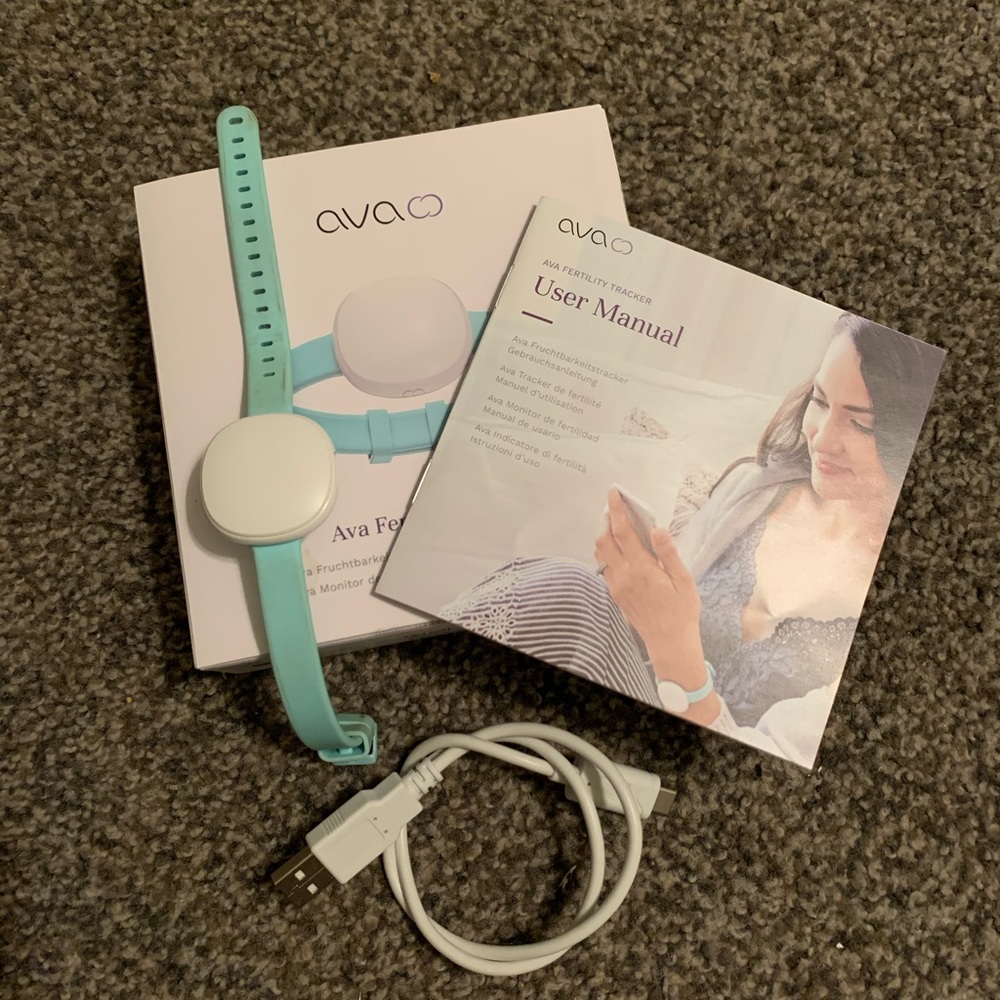 Ava fertility bracelet